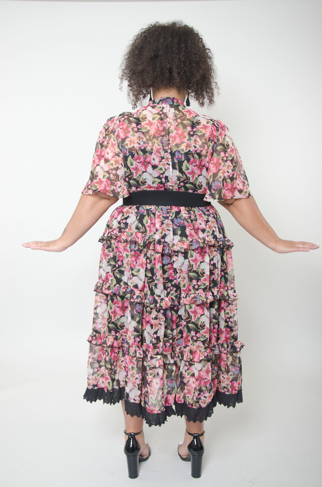 Floral Ruffled Midi Dress: Plus Size