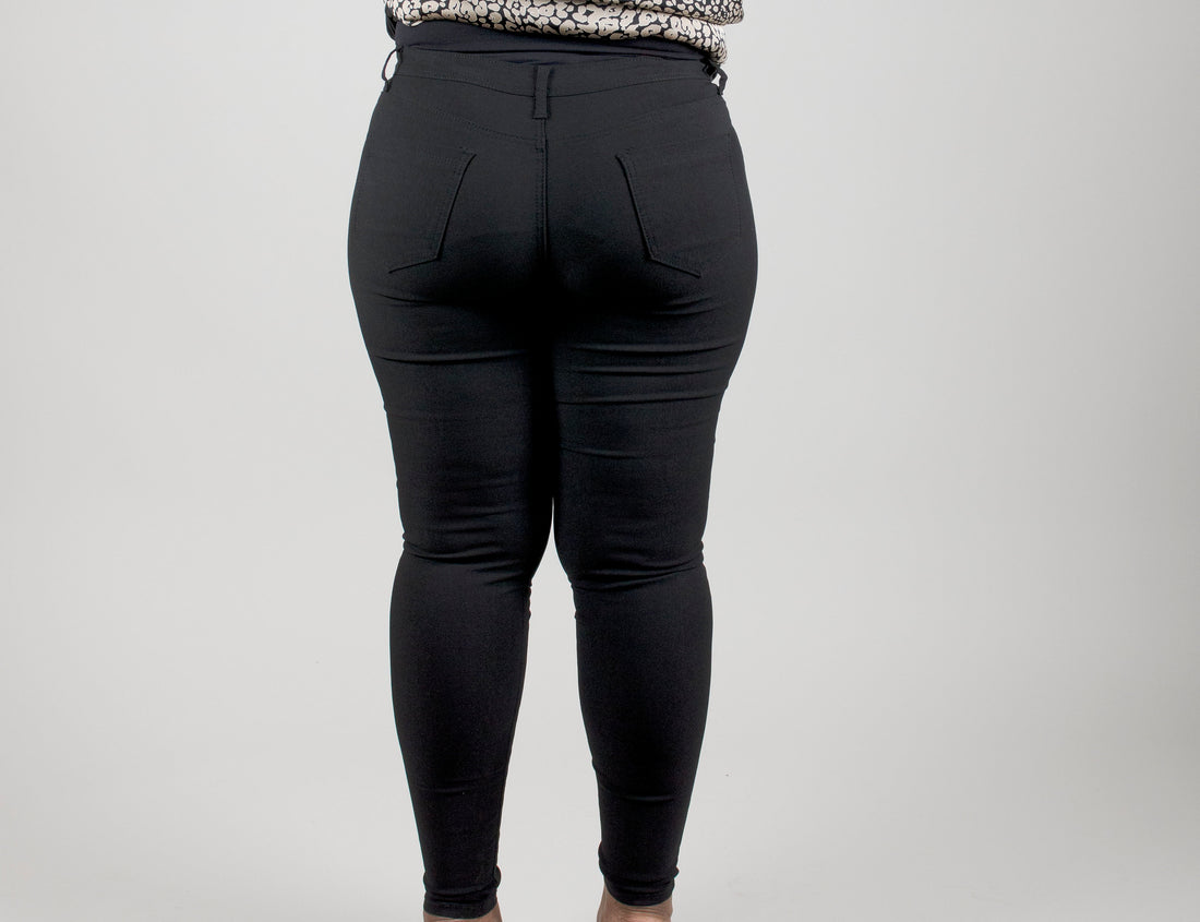 High Rise Skinny Jeans: Plus Size